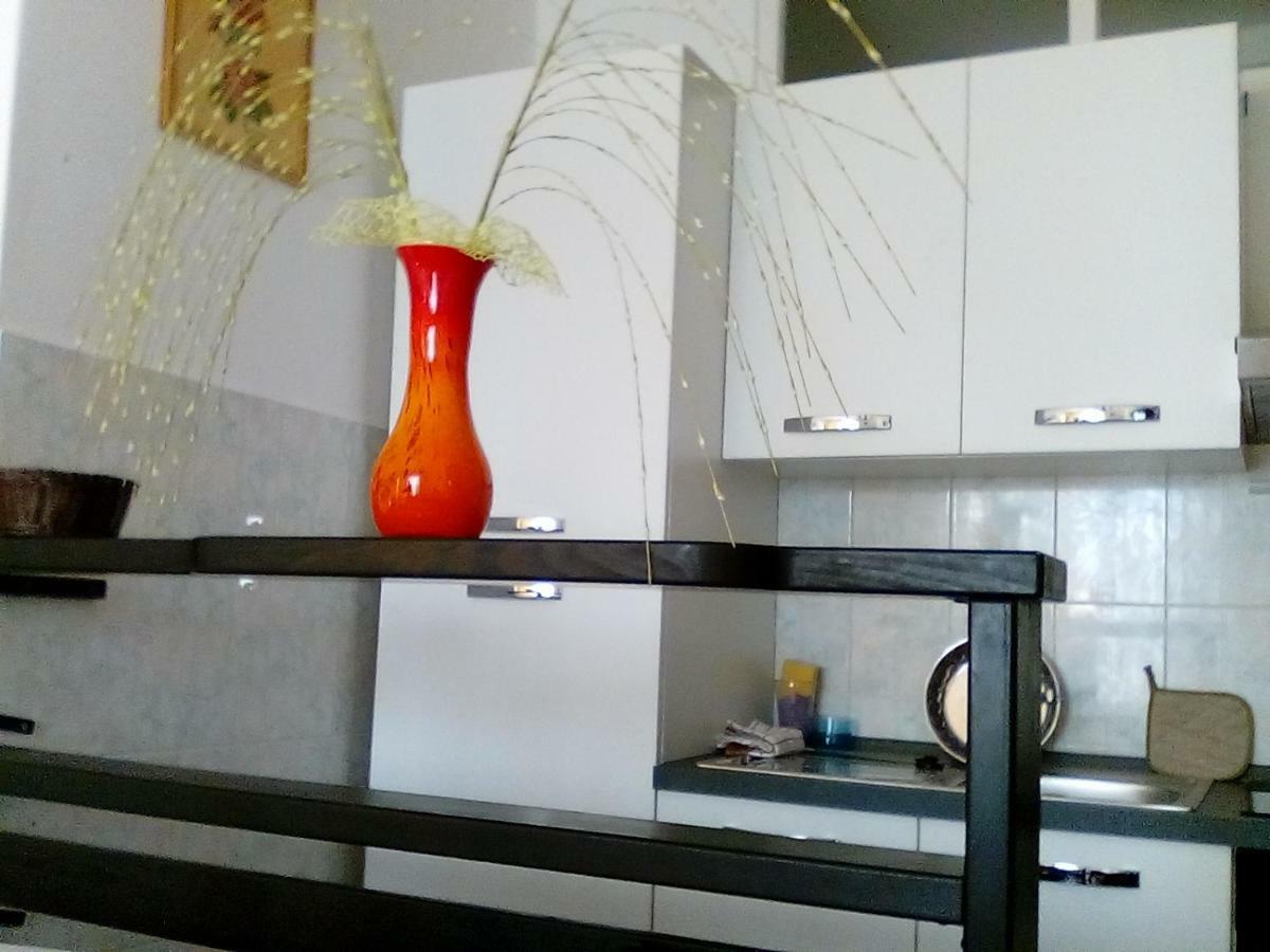 Apartman Mare Пула Екстериор снимка