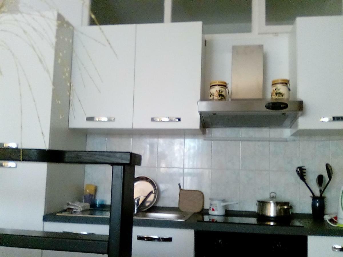 Apartman Mare Пула Екстериор снимка