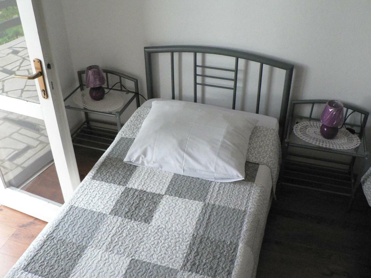 Apartman Mare Пула Екстериор снимка